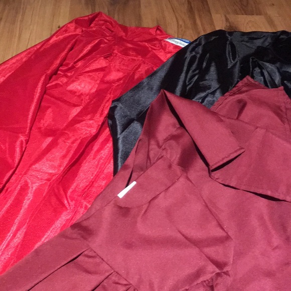 Graduation gown bundle - Picture 6 of 6